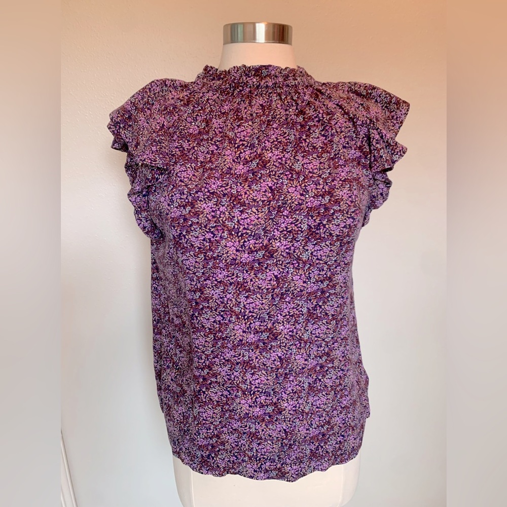 Gap blouse.